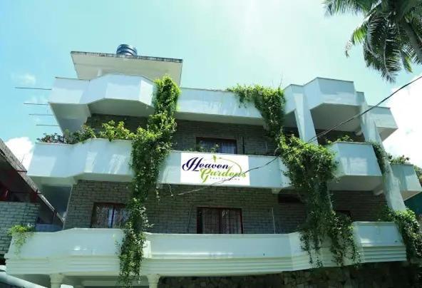 Hotel Heaven Gardens Kochi Exteriér fotografie